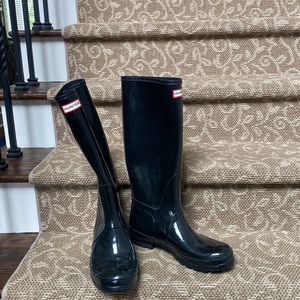 Hunter boots , black , size 11. Worn 1 time, like new